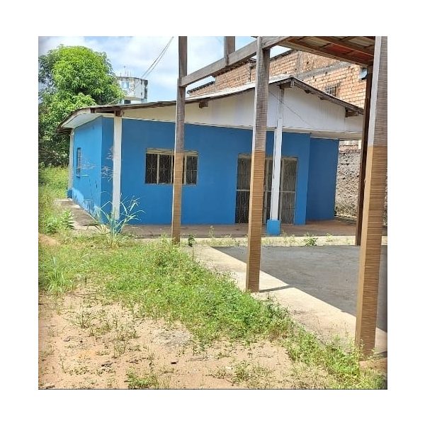 Vende-se casa