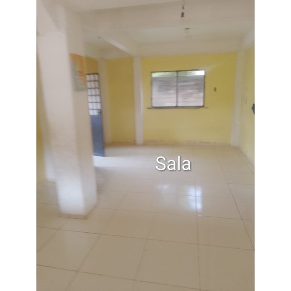 Vende -se sobrado é ponto comercial