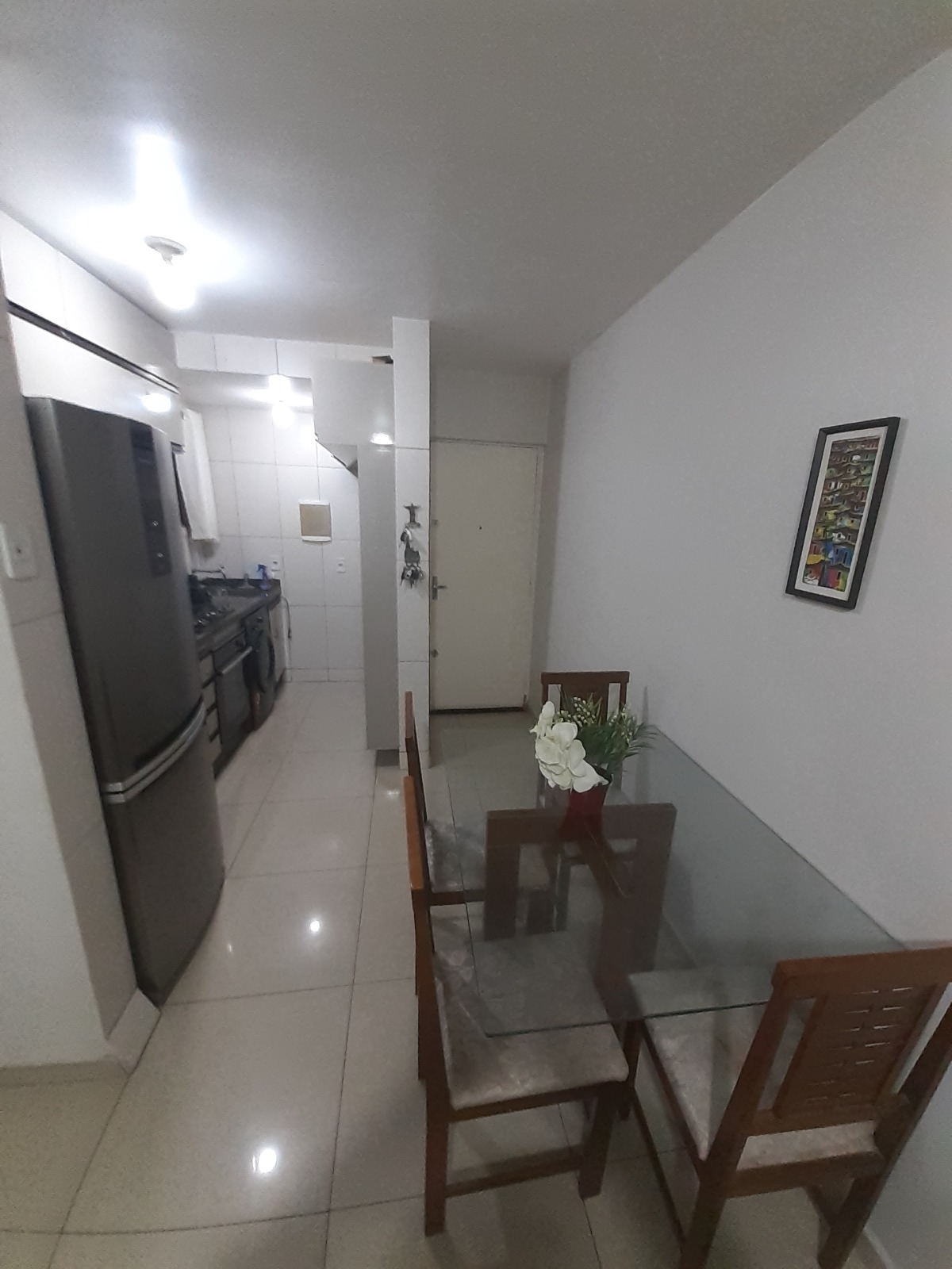 VENDE-SE APARTAMENTO