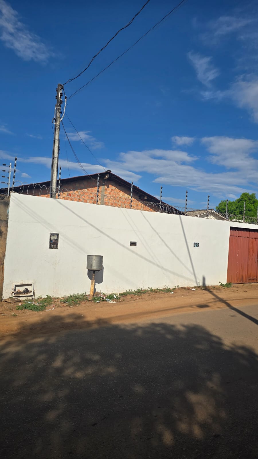 ALUGA-SE